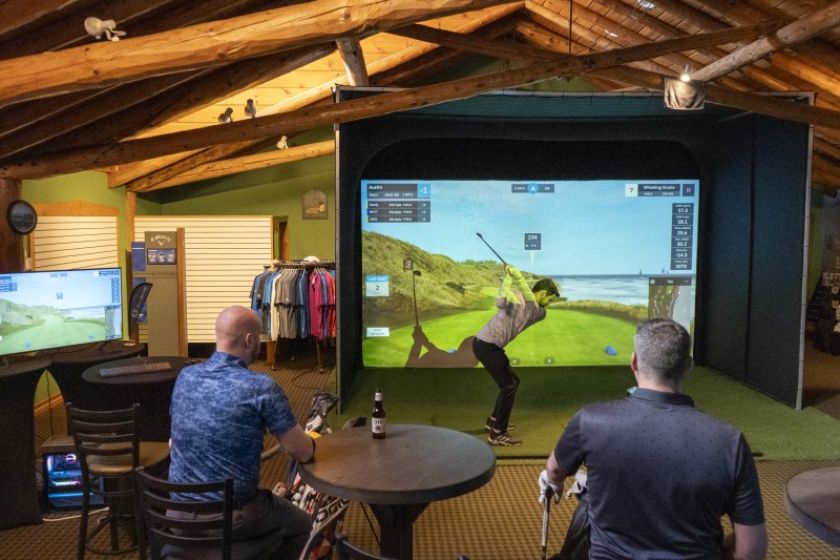 State-of-the-Art Indoor Virtual Golf Simulator Near Me